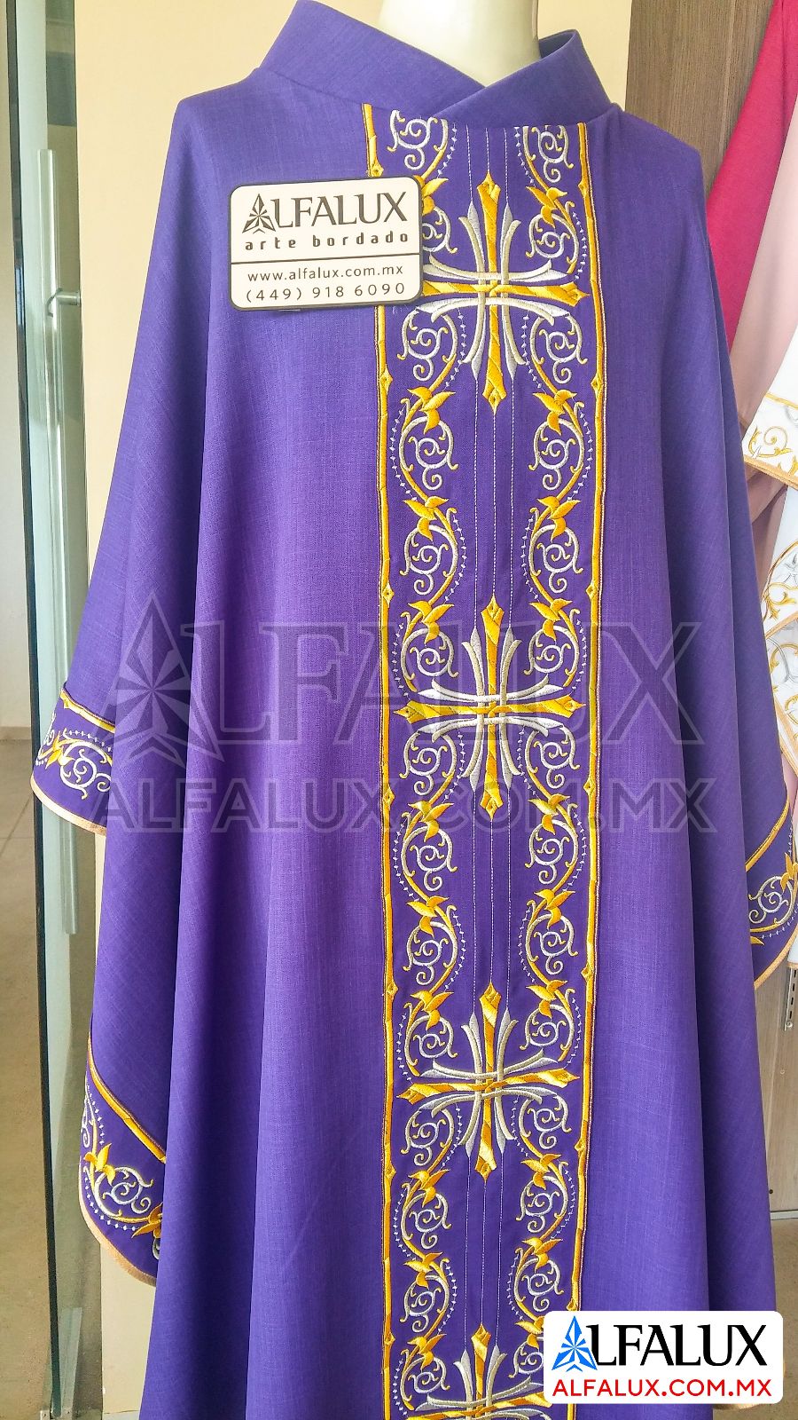 15 CARDENAL Morado Laterales 312